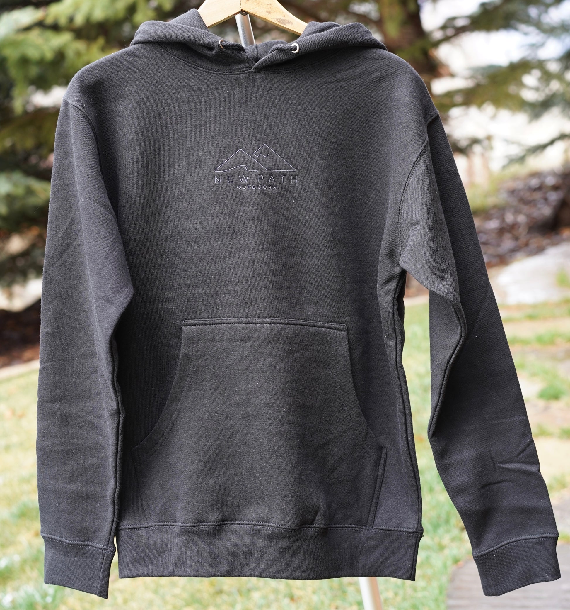 comfy sweatshirt. vintage sweatshirt. mountain sweatshirt. ocean sweatshirt.